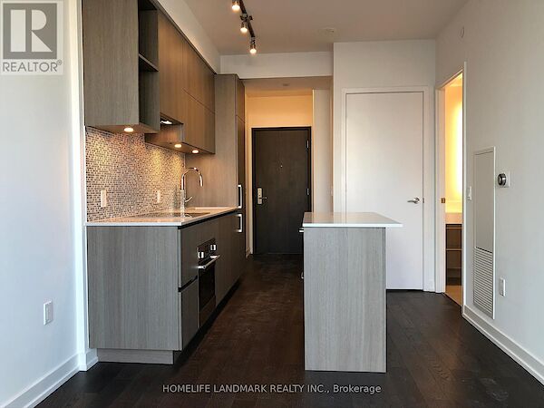 Toronto 1 bedroom Apartment for rent. Property photo: 641554-2
