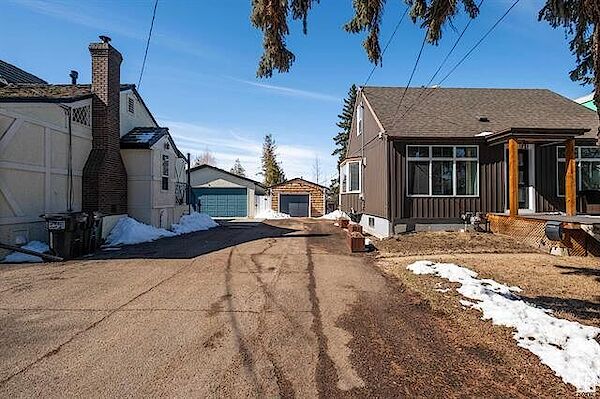 Edmonton 2 bedrooms House for rent. Property photo: 641631-2