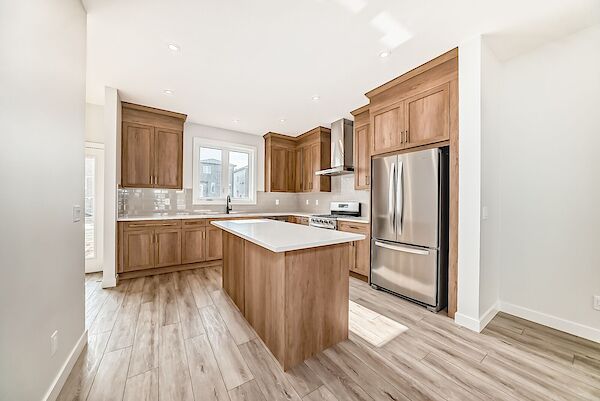 Calgary 3 bedrooms Main Floor for rent. Property photo: 641648-2