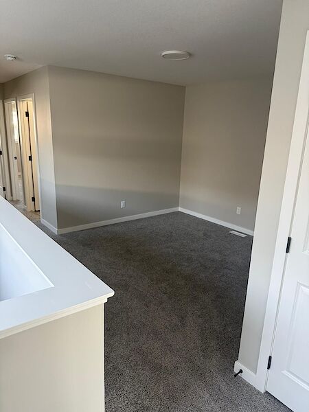Calgary 3 + Den bedrooms Duplex for rent. Property photo: 641657-3