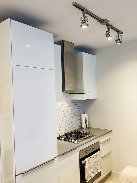 Vancouver 1 bedroom Condo Unit for rent. Property photo: 641717-3