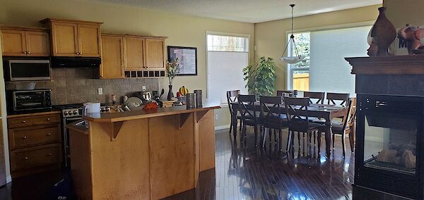 Calgary 3 bedrooms Main Floor for rent. Property photo: 641818-3