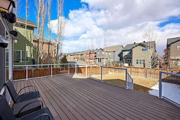 Calgary 4 + Den bedrooms House for rent. Property photo: 641849-2