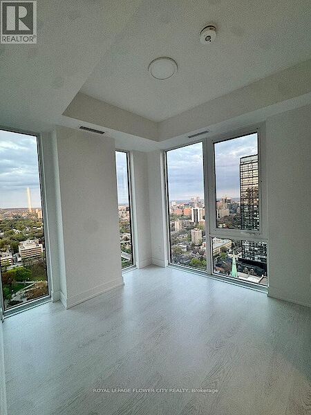 Toronto 2 bedrooms Apartment for rent. Property photo: 641869-2