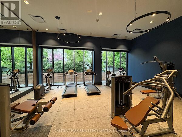 Toronto 2 bedrooms Apartment for rent. Property photo: 641870-3