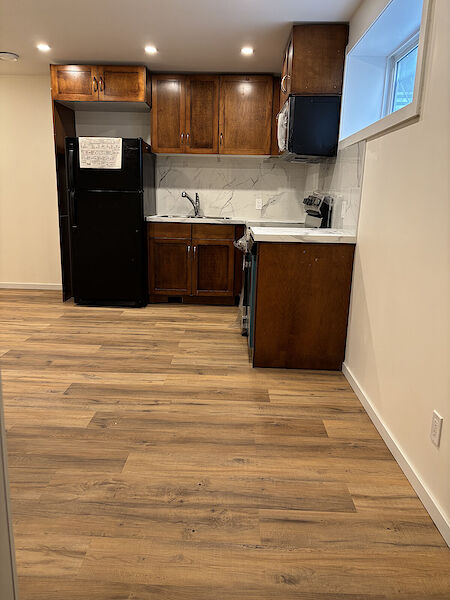 Calgary 1 bedroom Basement for rent. Property photo: 641887-3