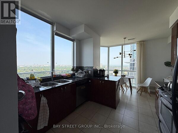 Toronto 1 bedroom Apartment for rent. Property photo: 641912-2