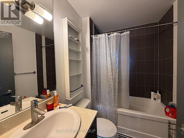 Toronto 1 bedroom Apartment for rent. Property photo: 641912-3