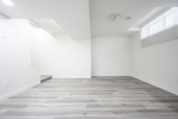 Calgary 2 bedrooms Basement for rent. Property photo: 641988-3
