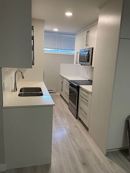 Calgary 1 bedroom Basement for rent. Property photo: 641989-2