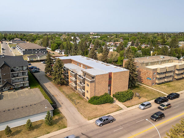 Prince Albert bachelor bedrooms Apartment for rent. Property photo: 642138-3