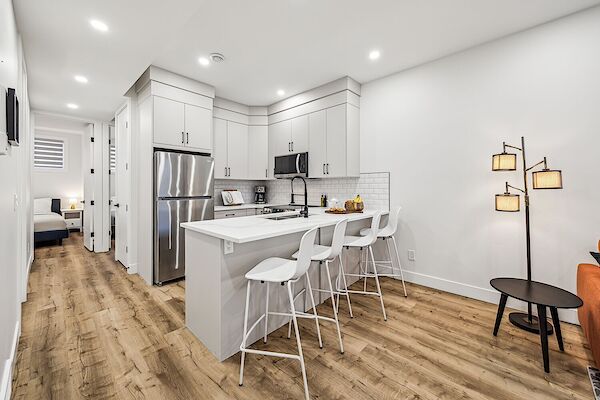 Calgary 2 bedrooms Basement for rent. Property photo: 642147-3