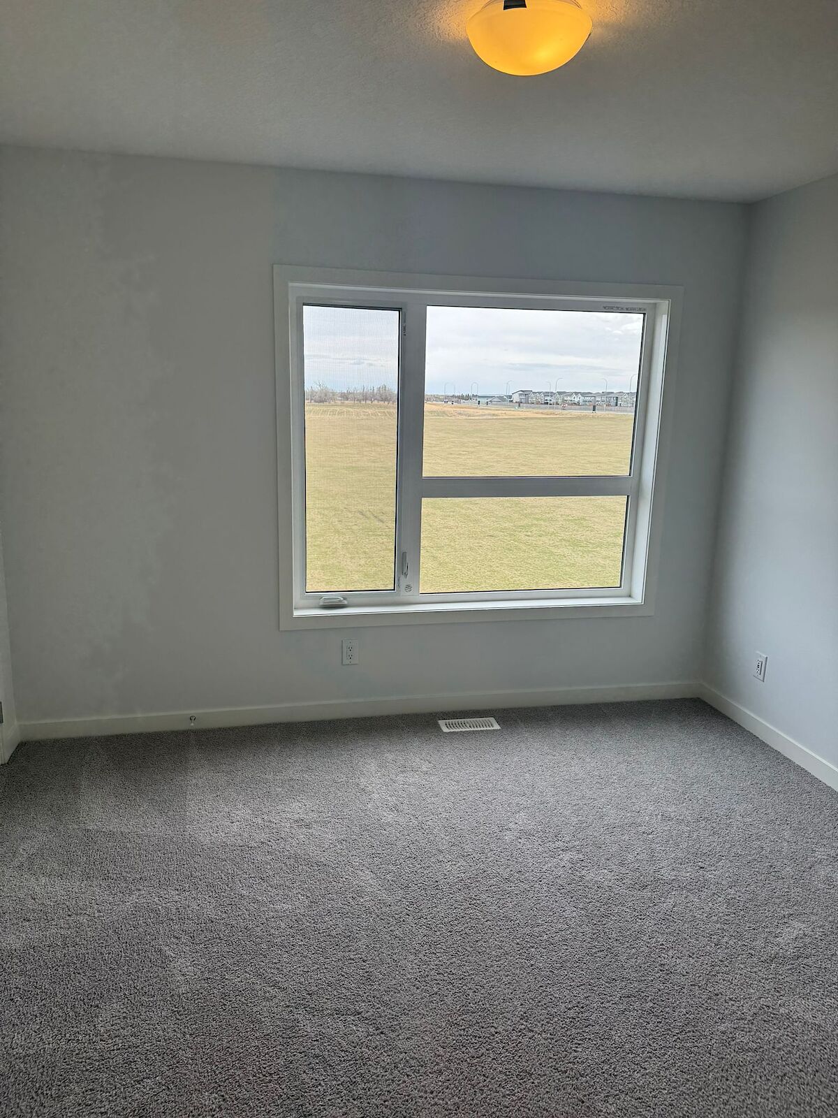 Calgary 2 + Den bedrooms Townhouse for rent. Property photo: 642254-1