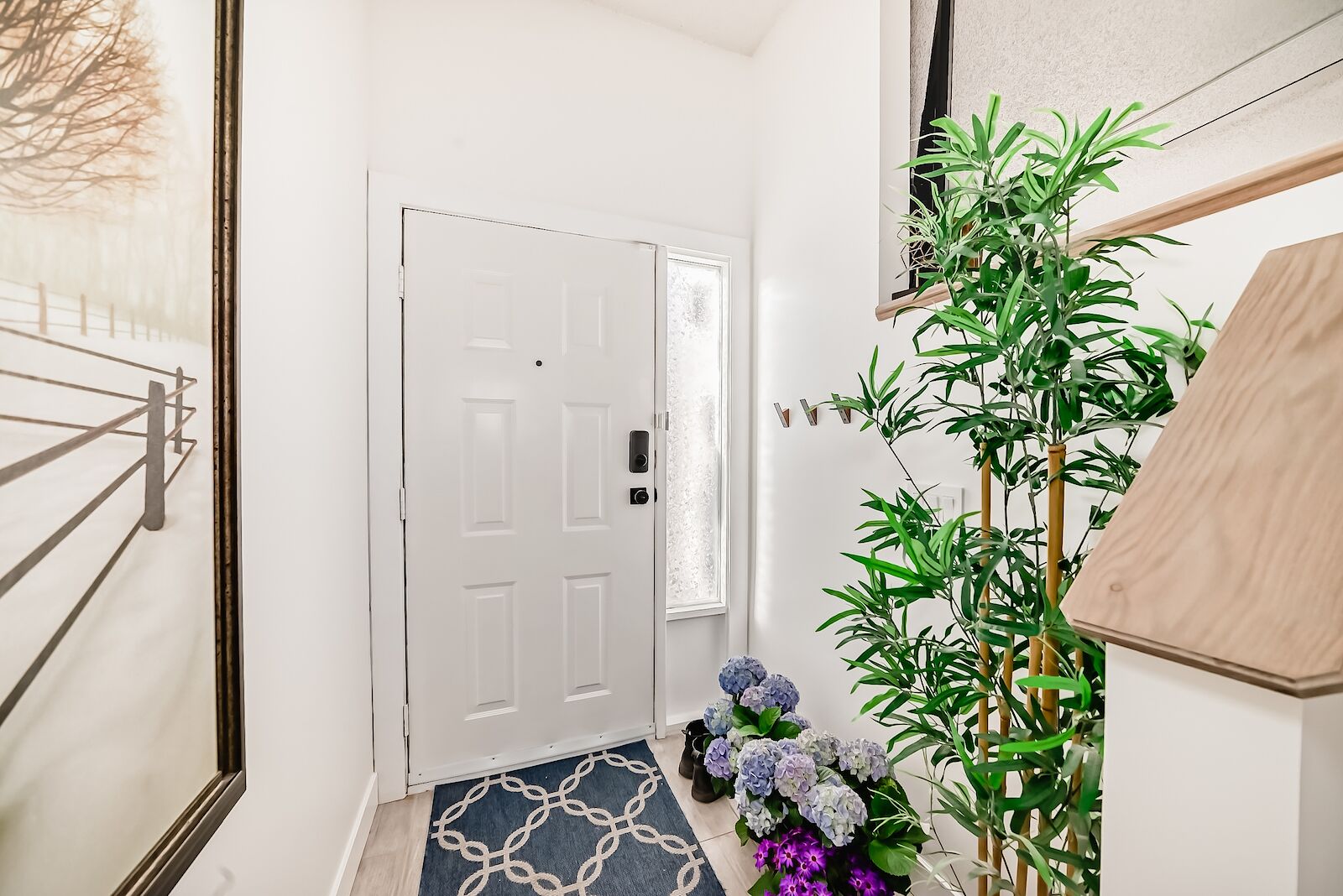 Calgary 3 bedrooms Main Floor for rent. Property photo: 642311-1