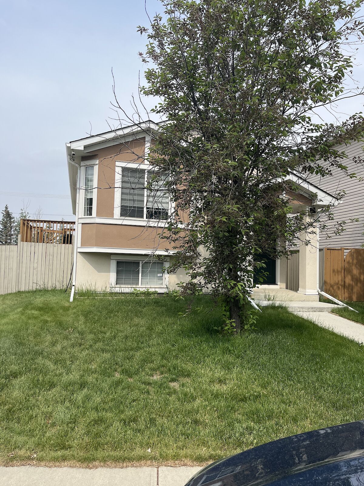 Calgary 3 bedrooms Main Floor for rent. Property photo: 642371-1