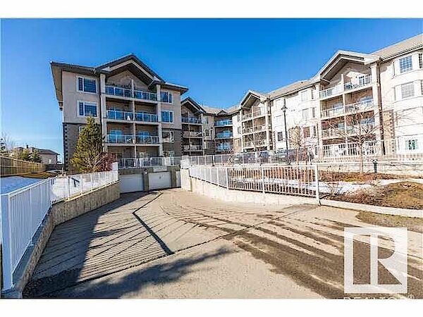 Edmonton 1 bedroom Condo Unit for rent. Property photo: 642429-2