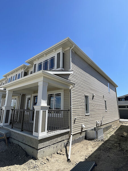 Calgary 3 + Den bedrooms Townhouse for rent. Property photo: 642586-2