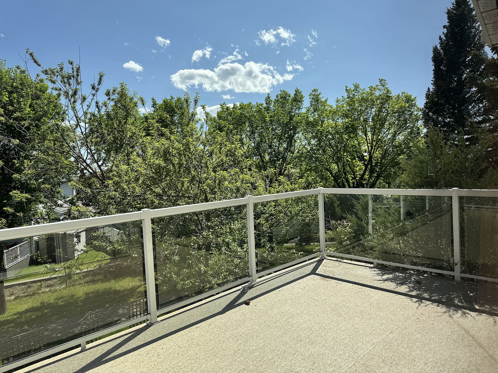 Calgary 2 bedrooms Main Floor for rent. Property photo: 642626-1