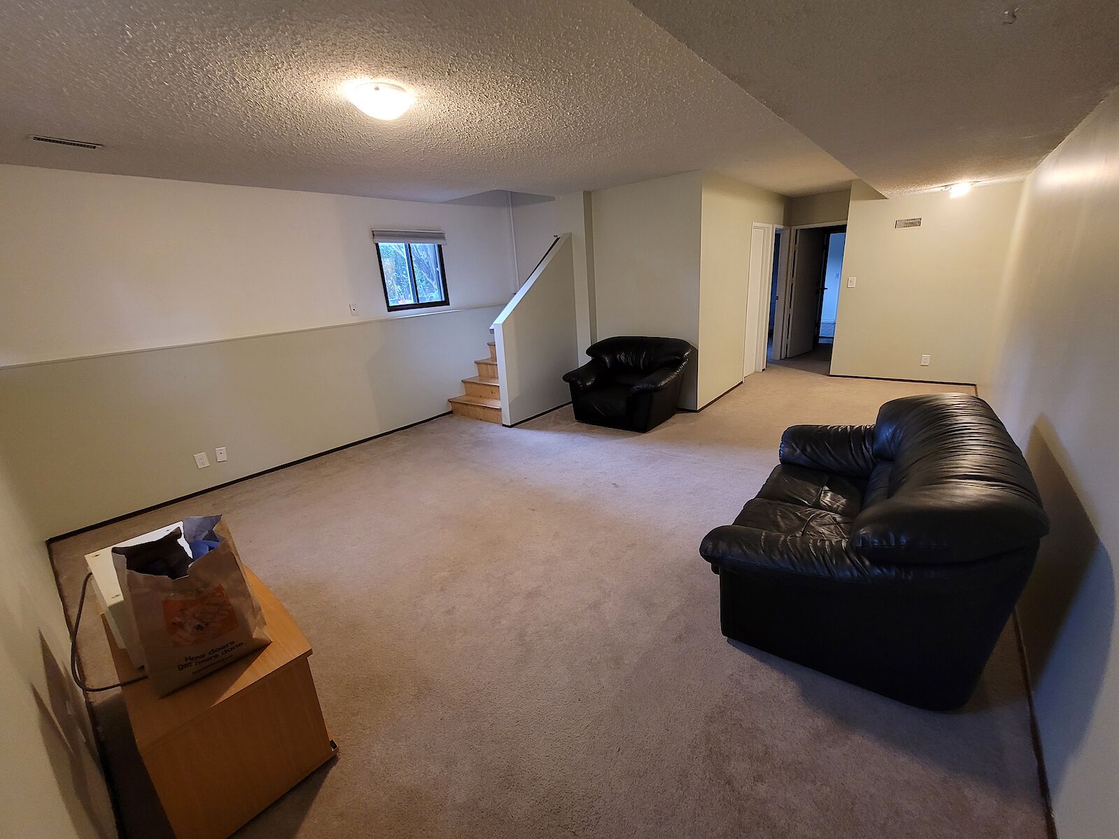 Calgary 2 bedrooms Duplex for rent. Property photo: 642679-1