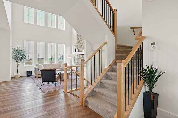 Okotoks 3 + Den bedrooms House for rent. Property photo: 642706-3