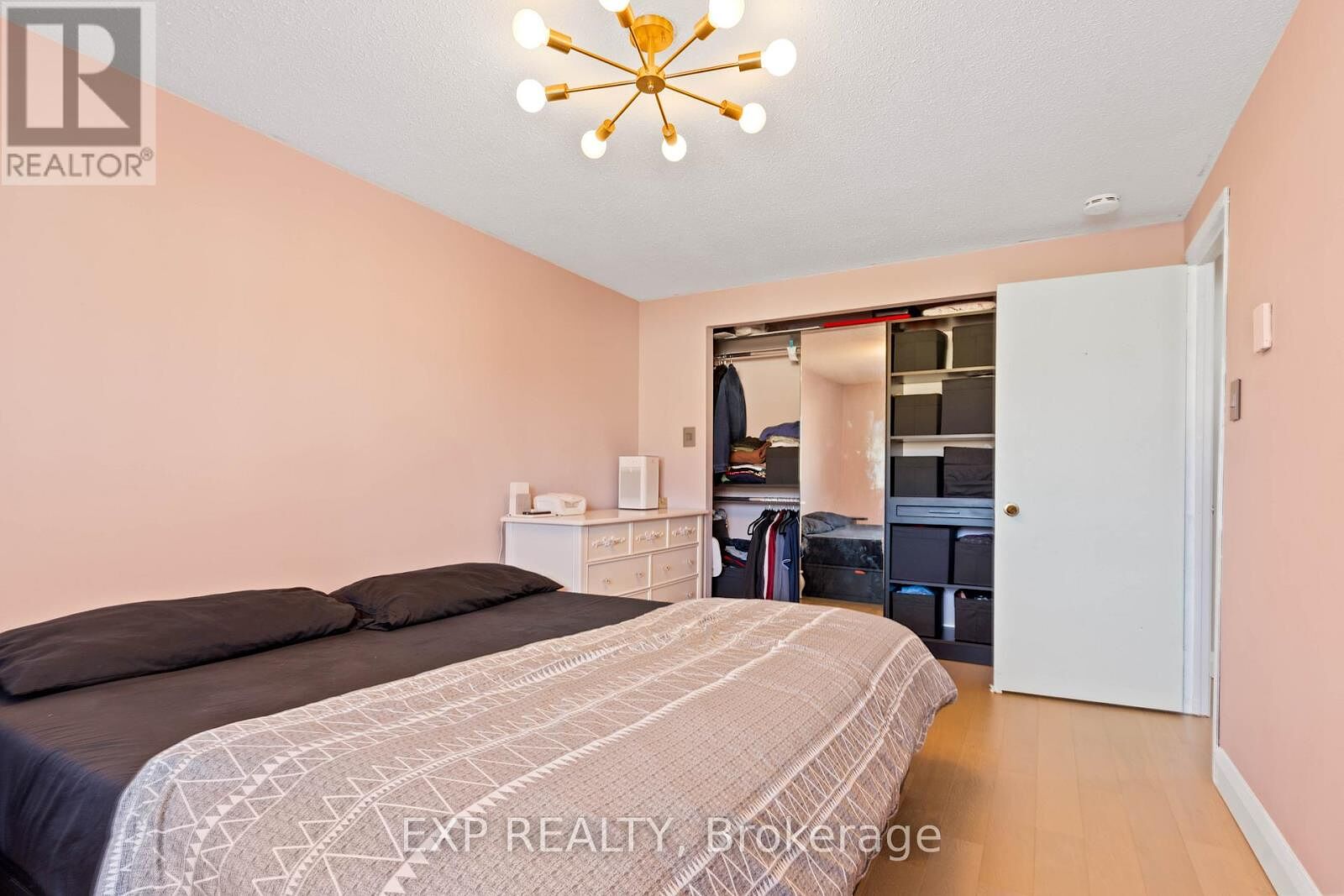 Brampton 4 bedrooms House for rent. Property photo: 642728-1