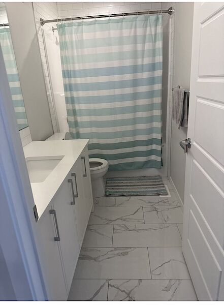 Calgary 1 bedroom Basement for rent. Property photo: 642734-3