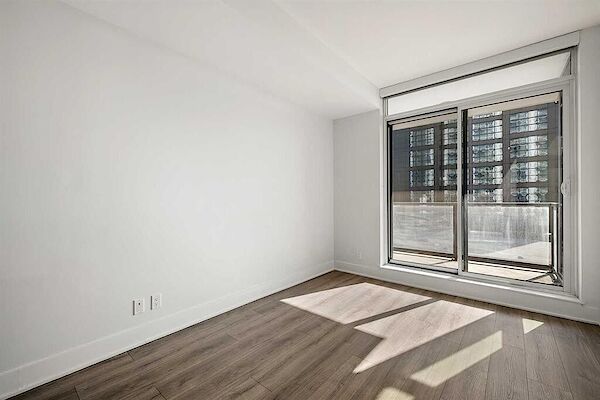 Calgary 1 bedroom Condo Unit for rent. Property photo: 642760-2