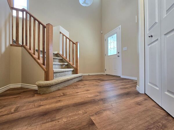 Calgary 3 bedrooms Main Floor for rent. Property photo: 642782-2