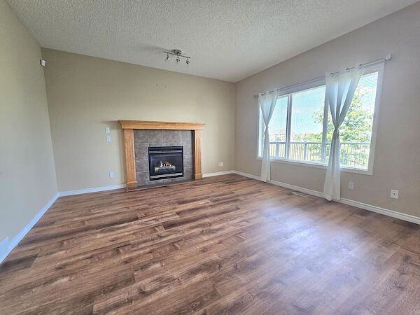 Calgary 3 bedrooms Main Floor for rent. Property photo: 642782-3