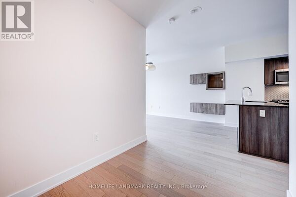 Toronto 2 bedrooms Apartment for rent. Property photo: 642918-2