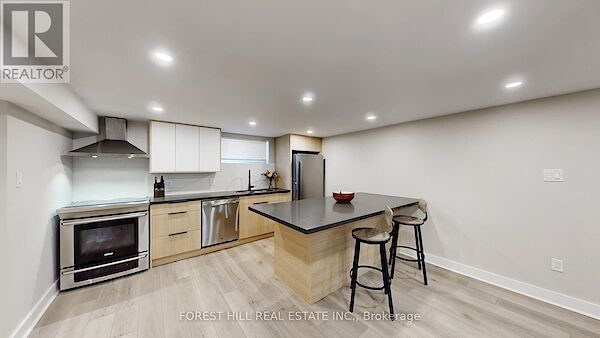 full+size+appliances Toronto 1 bedroom Apartment for rent. Property photo: 642948-3