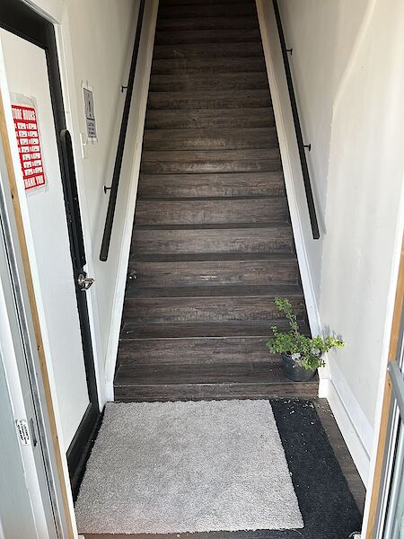 Calgary bedrooms Office Space for rent. Property photo: 643075-3