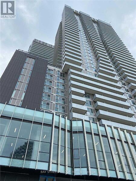 Toronto 2 bedrooms Apartment for rent. Property photo: 643085-2