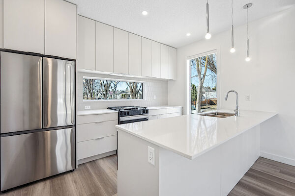 Edmonton 2 bedrooms Townhouse for rent. Property photo: 643109-2