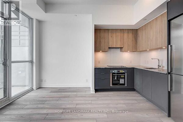 Toronto 2 bedrooms Apartment for rent. Property photo: 643137-2