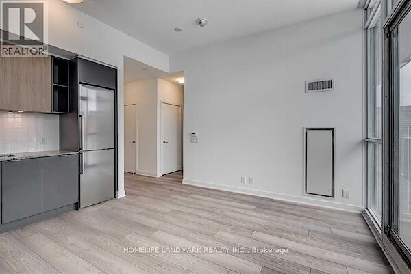 Toronto 2 bedrooms Apartment for rent. Property photo: 643137-3