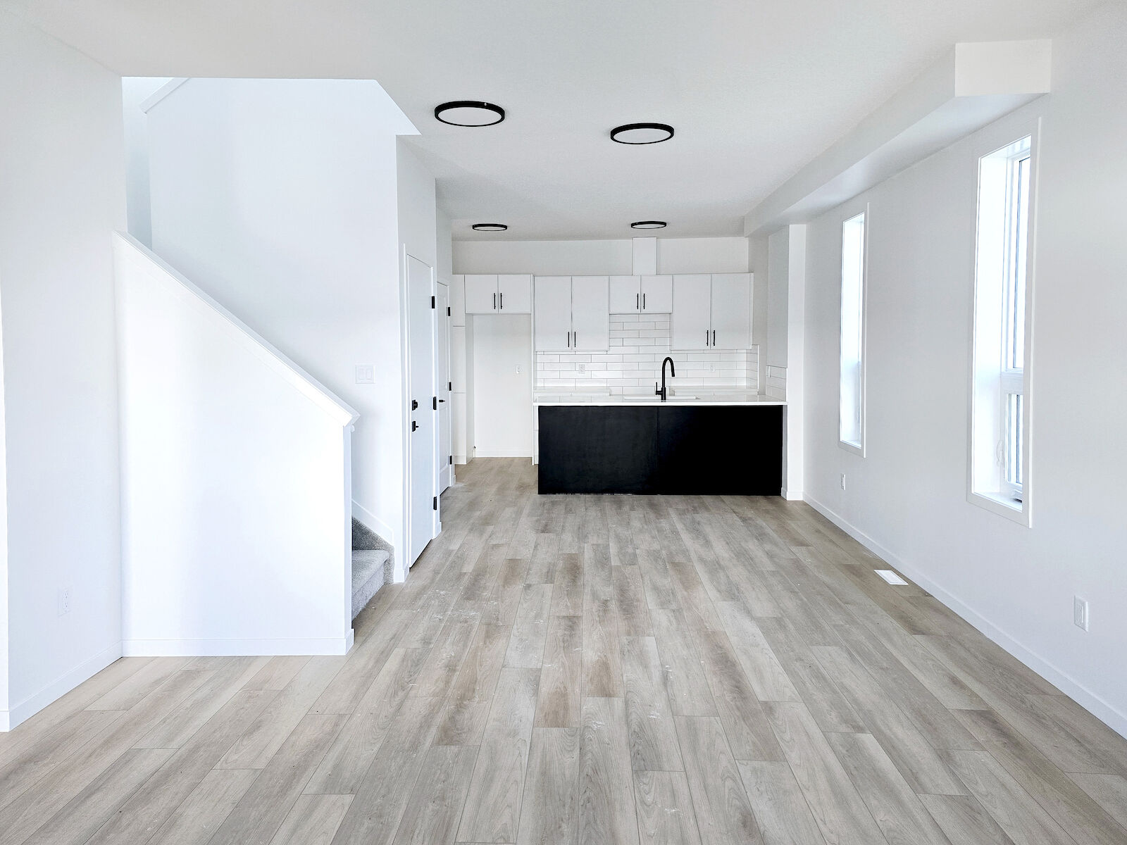 Edmonton 3 bedrooms Duplex for rent. Property photo: 643233-1