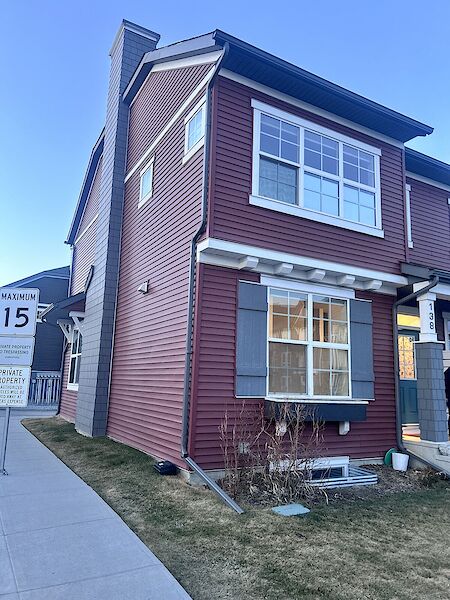 Calgary 4 bedrooms Townhouse for rent. Property photo: 643278-3