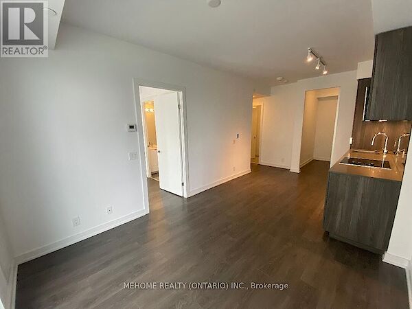 Toronto 2 bedrooms Apartment for rent. Property photo: 643346-2