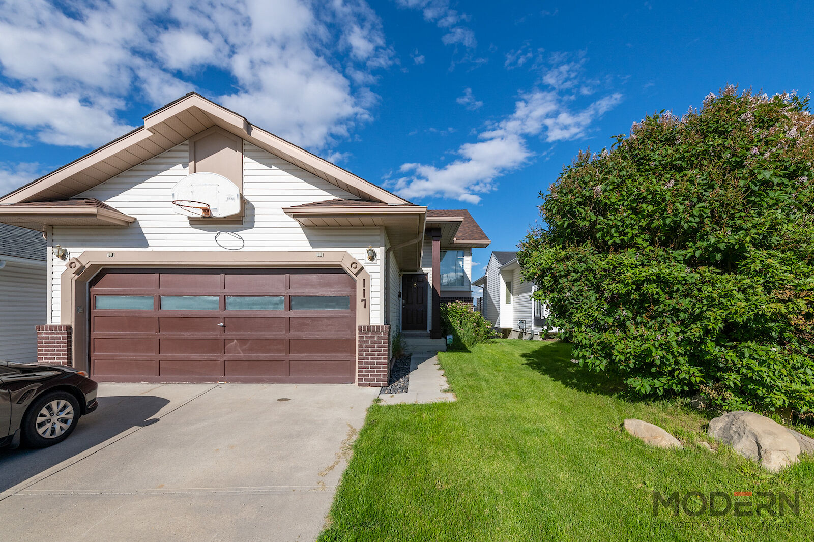Calgary 2 bedrooms Main Floor for rent. Property photo: 643379-1
