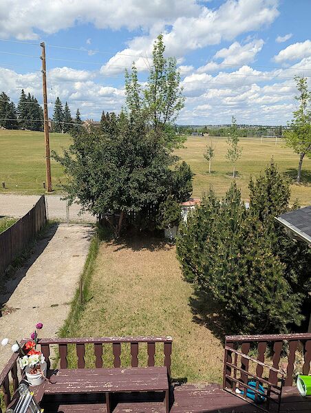 Calgary 3 bedrooms Duplex for rent. Property photo: 643468-2
