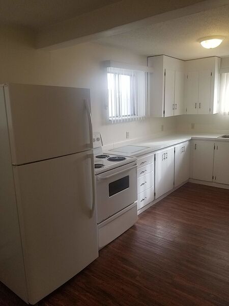Calgary 3 bedrooms Apartment for rent. Property photo: 643494-2