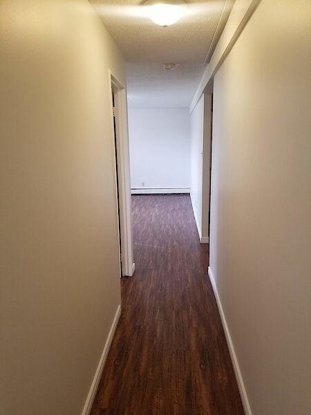 Calgary 3 bedrooms Apartment for rent. Property photo: 643494-3