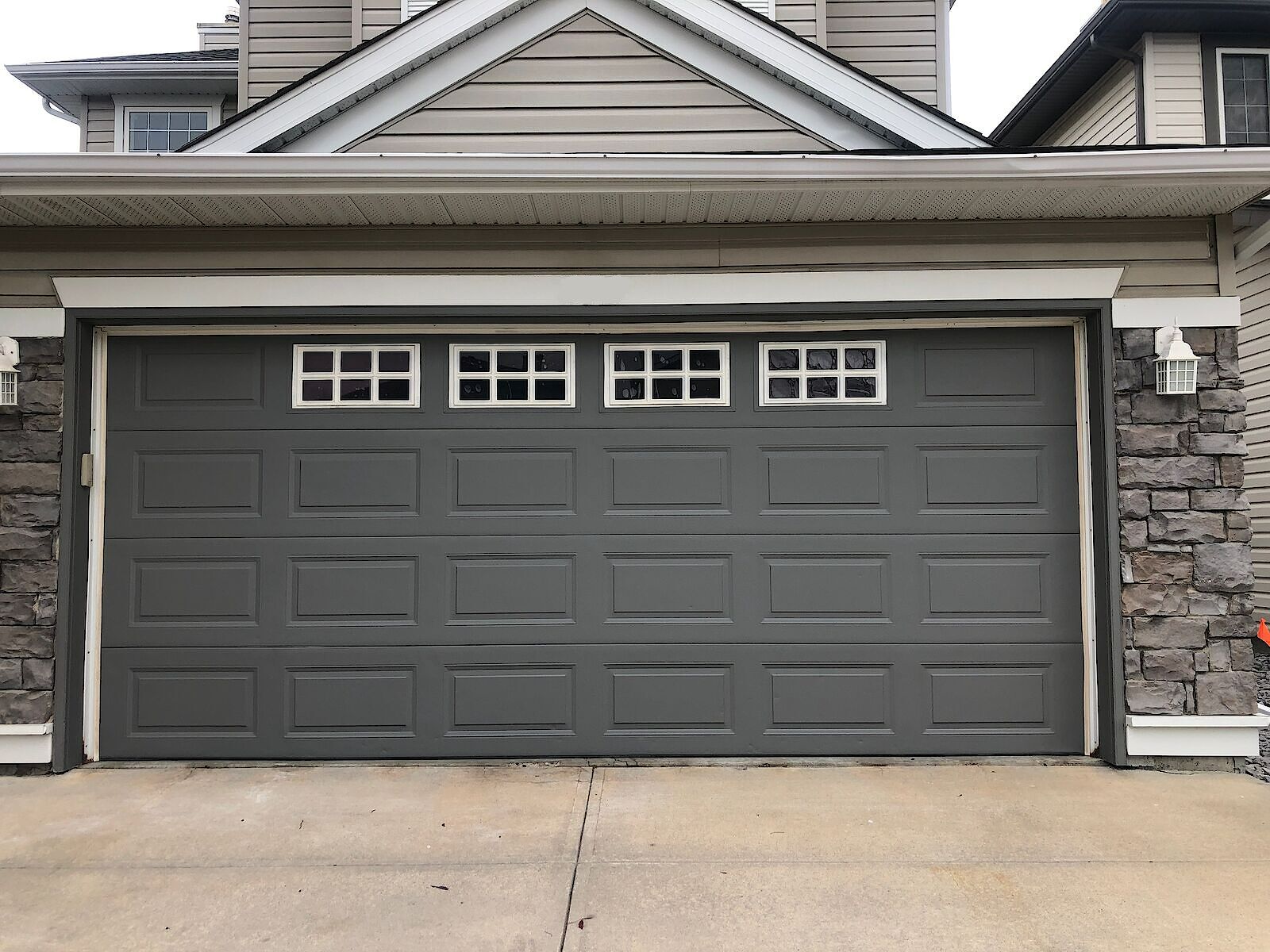 Calgary 3 + Den bedrooms House for rent. Property photo: 643707-1