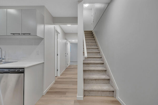 Edmonton 1 bedroom Basement for rent. Property photo: 643732-3