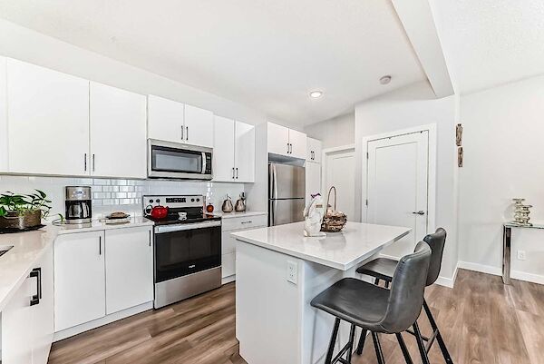 Calgary 2 bedrooms Townhouse for rent. Property photo: 643815-3