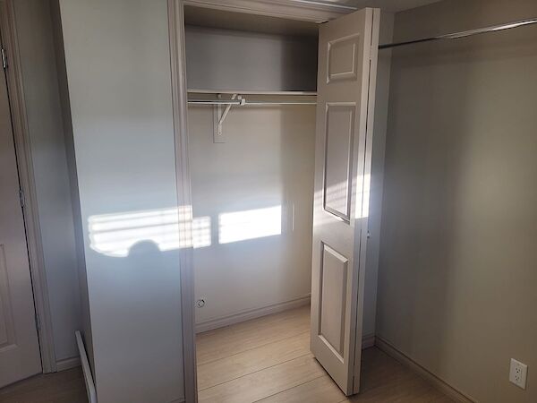 Edmonton 1 bedroom Basement for rent. Property photo: 644032-2