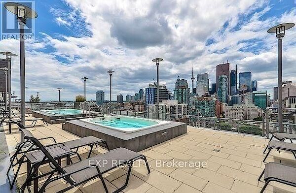 Toronto 1 bedroom Apartment for rent. Property photo: 644072-2