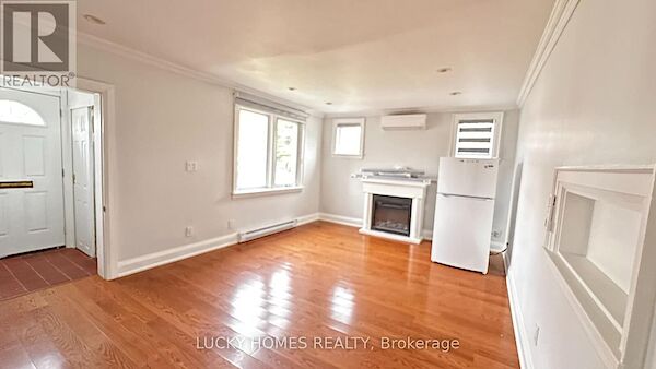 Oshawa 4 bedrooms House for rent. Property photo: 644077-2