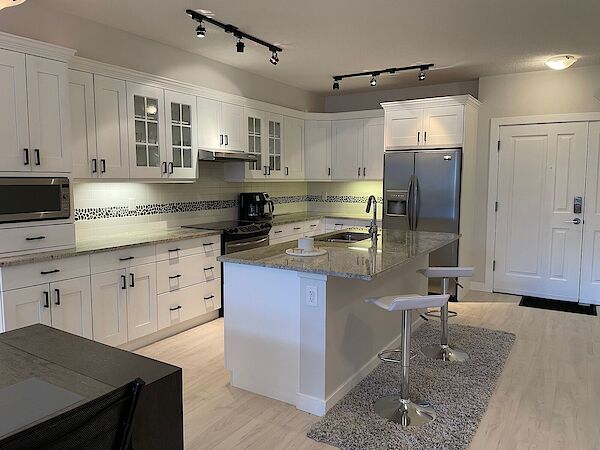 Canmore 2 bedrooms Condo Unit for rent. Property photo: 644209-2